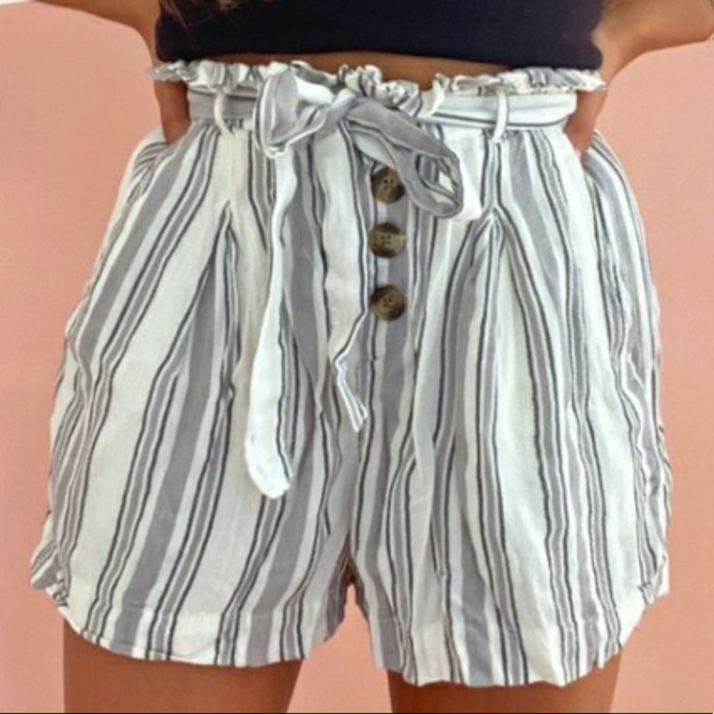 American Eagle Flowy Striped Shorts